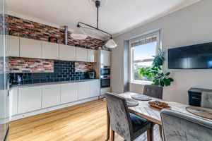 Photo 17- click for photo gallery